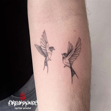 Tatuajes de golondrinas: 80 imágenes